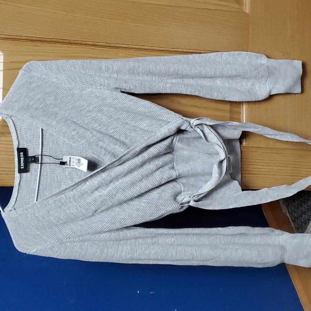 Grey Cropped Sweater- small
